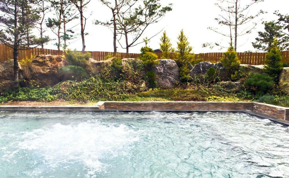 Sobaeksan Punggi Spa Resort Yeongju Exterior photo